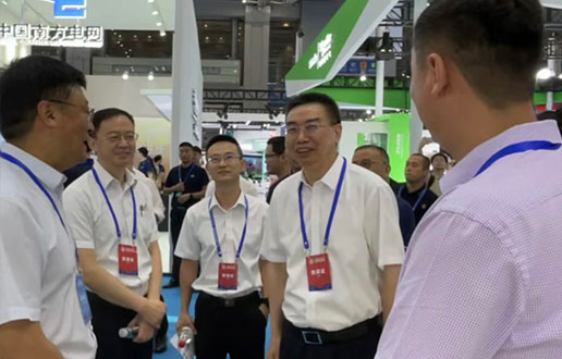 海纳百川，，，百川入“深”海，，，尊龙凯时人生就是搏迎接四海来宾